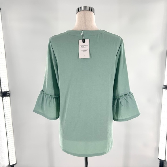 Adreamly Green Bell Sleeve V Neck Tunic Top Medium - Picture 5 of 9